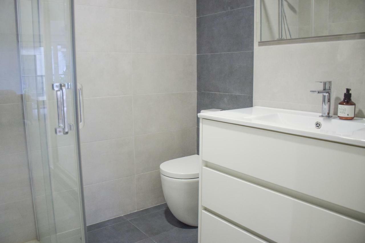 Modern & Spacious Apartment Near La Concha Bay San Sebastián Eksteriør bilde