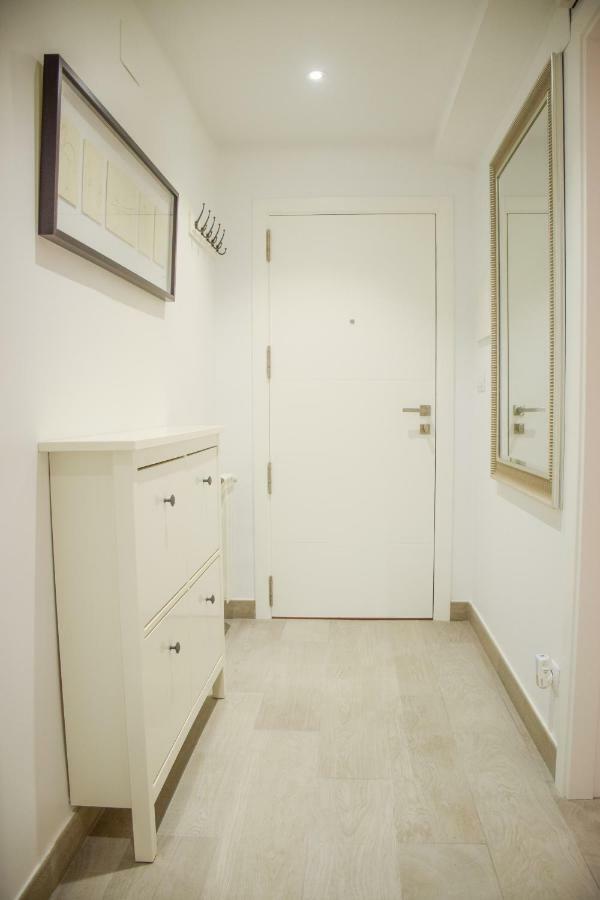 Modern & Spacious Apartment Near La Concha Bay San Sebastián Eksteriør bilde